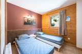 _agence-des-belleville_lv_images__lot_0000045715_12_32568124