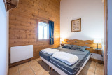 _agence-des-belleville_lv_images__lot_0000071354_10_33633145