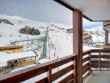 _lv_images__lot_0002000049_09_32264028