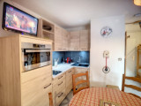 _lv_images__lot_0002011308_05_32748924