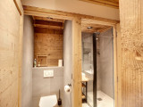 _lv_images__lot_0002020004_08_32537249