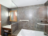 _lv_images__lot_0002060411_09_33105176