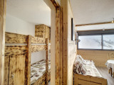 _lv_images__lot_0012000005_07_32580704