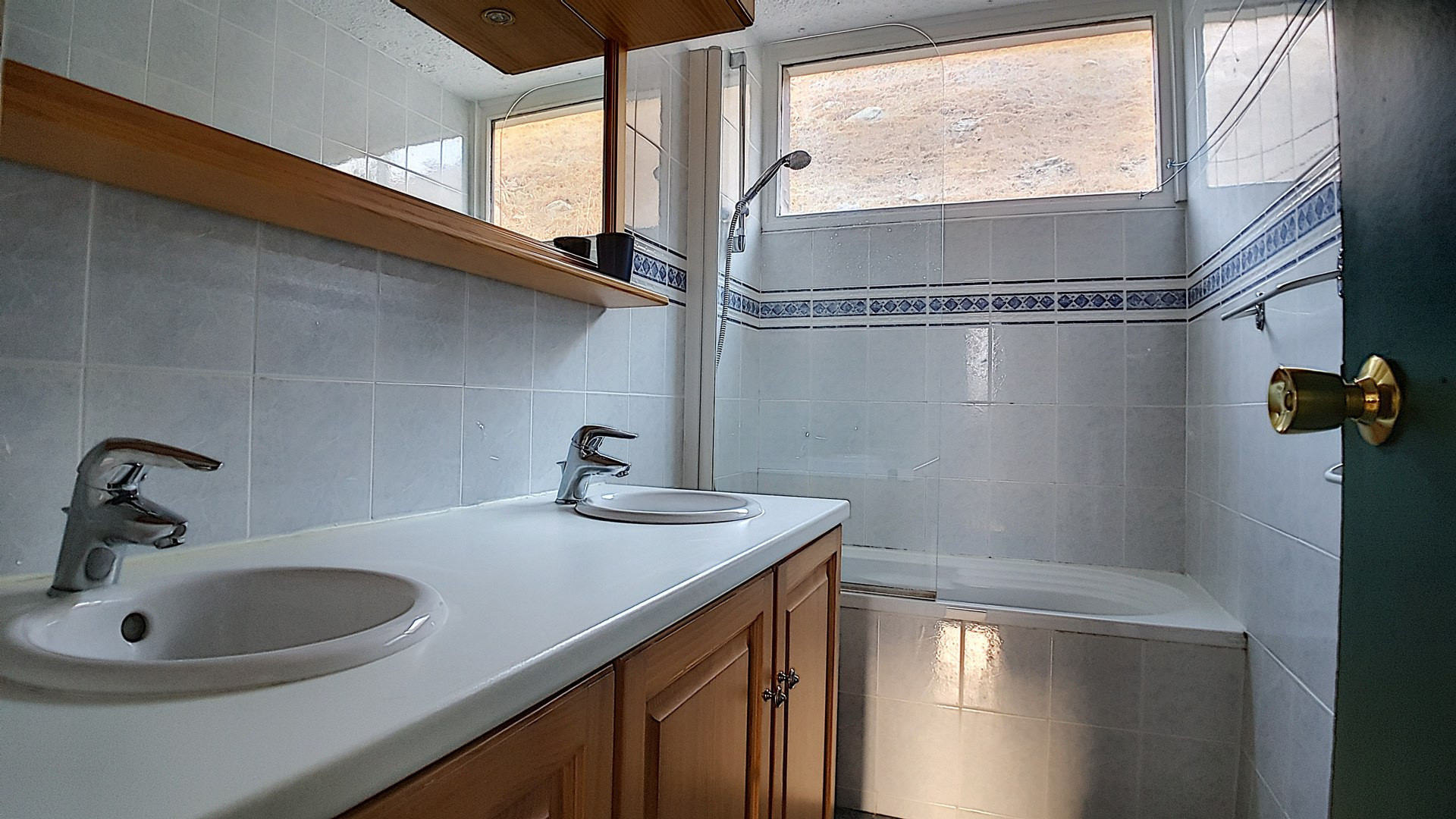 _agence-des-belleville_lv_images__lot_0000045046_11_28212948