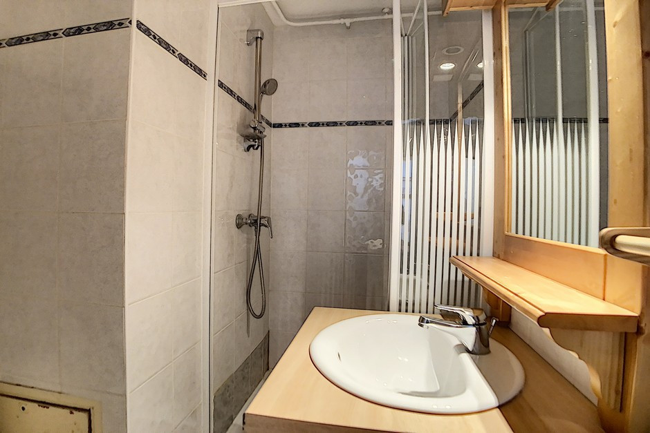 _agence-des-belleville_lv_images__lot_0000045149_08_27526436 _agence-des-belleville_lv_images__lot_0000045149_08_27526436