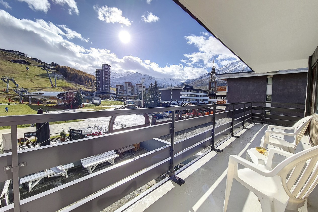 _agence-des-belleville_lv_images__lot_0000045188_02_26576226