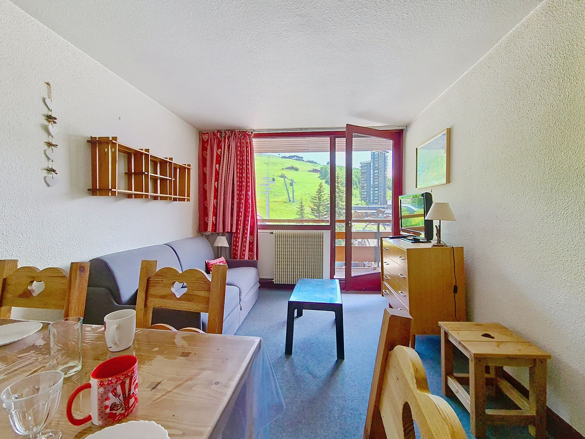 _agence-des-belleville_lv_images__lot_0000045221_05_27905187 _agence-des-belleville_lv_images__lot_0000045221_05_27905187