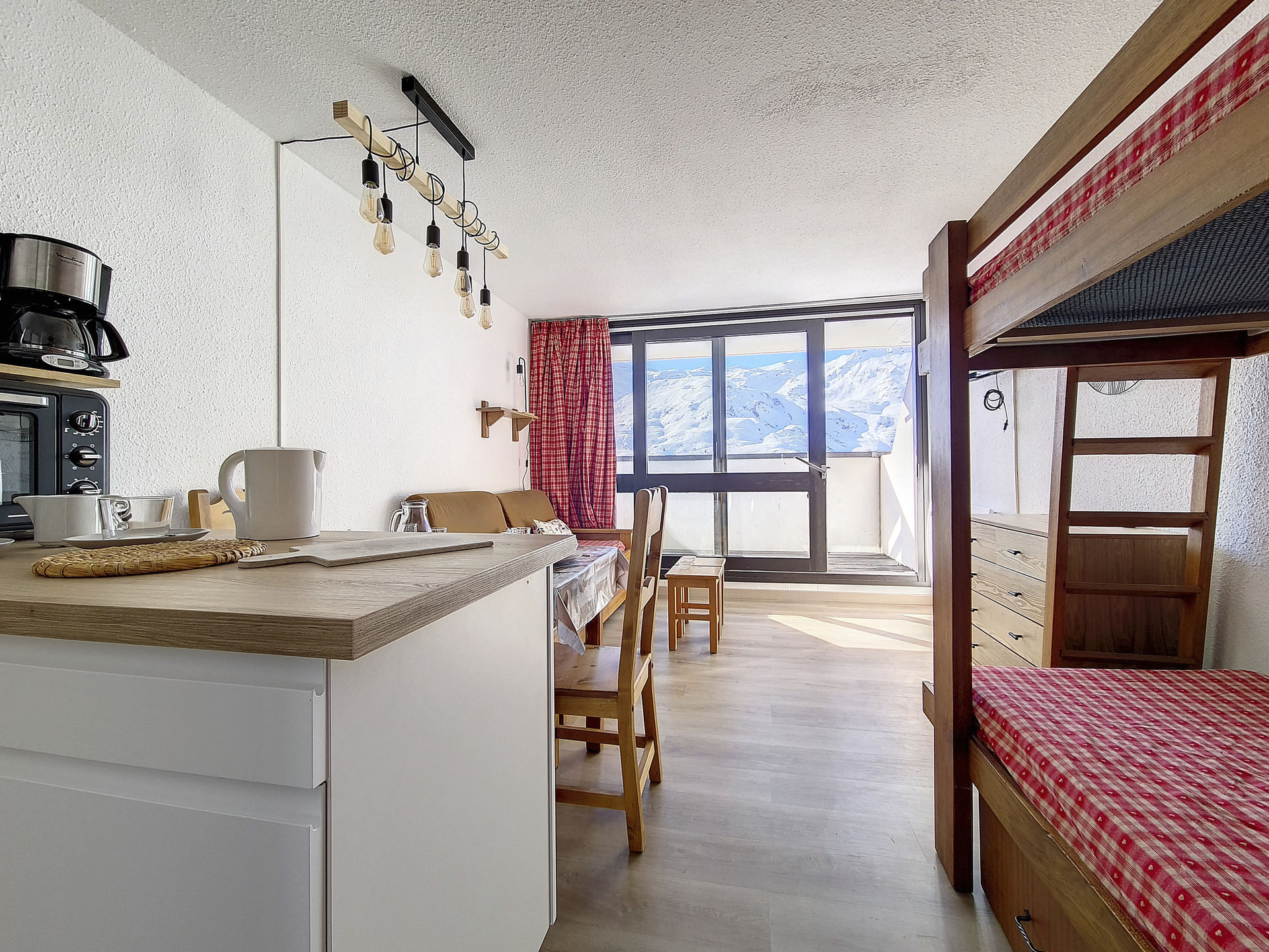 _agence-des-belleville_lv_images__lot_0000045228_09_28505423 _agence-des-belleville_lv_images__lot_0000045228_09_28505423