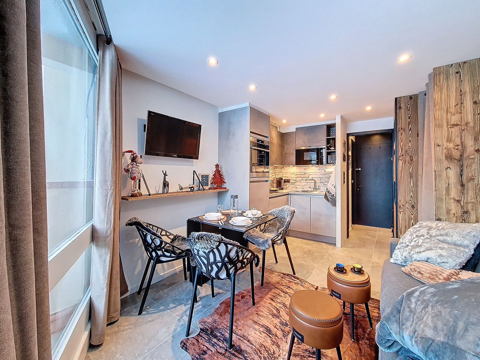 _agence-des-belleville_lv_images__lot_0000045281_02_28623459