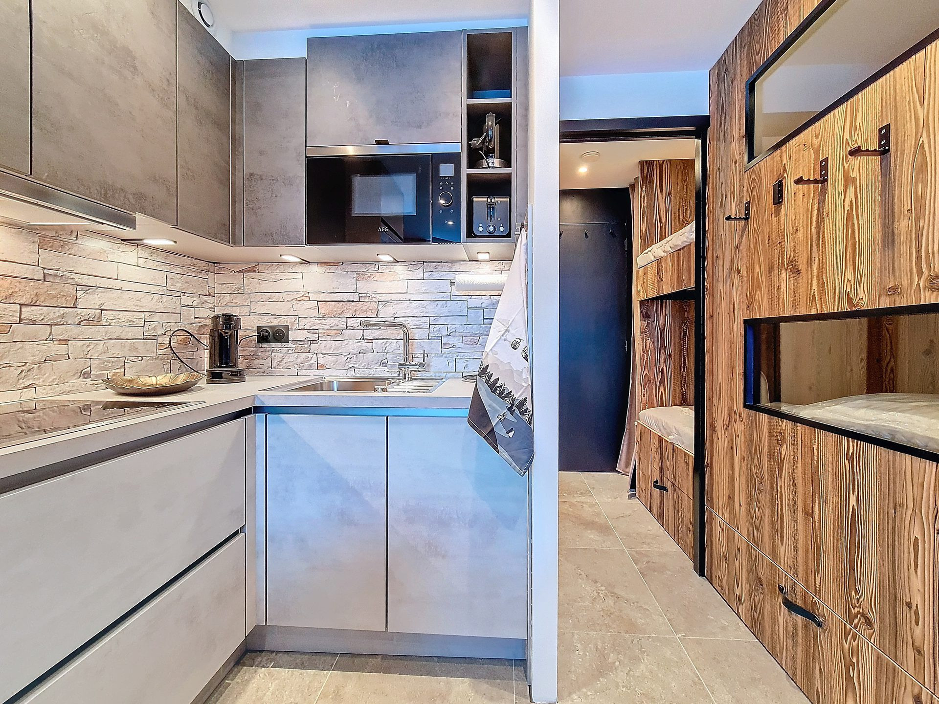 _agence-des-belleville_lv_images__lot_0000045281_07_28623464