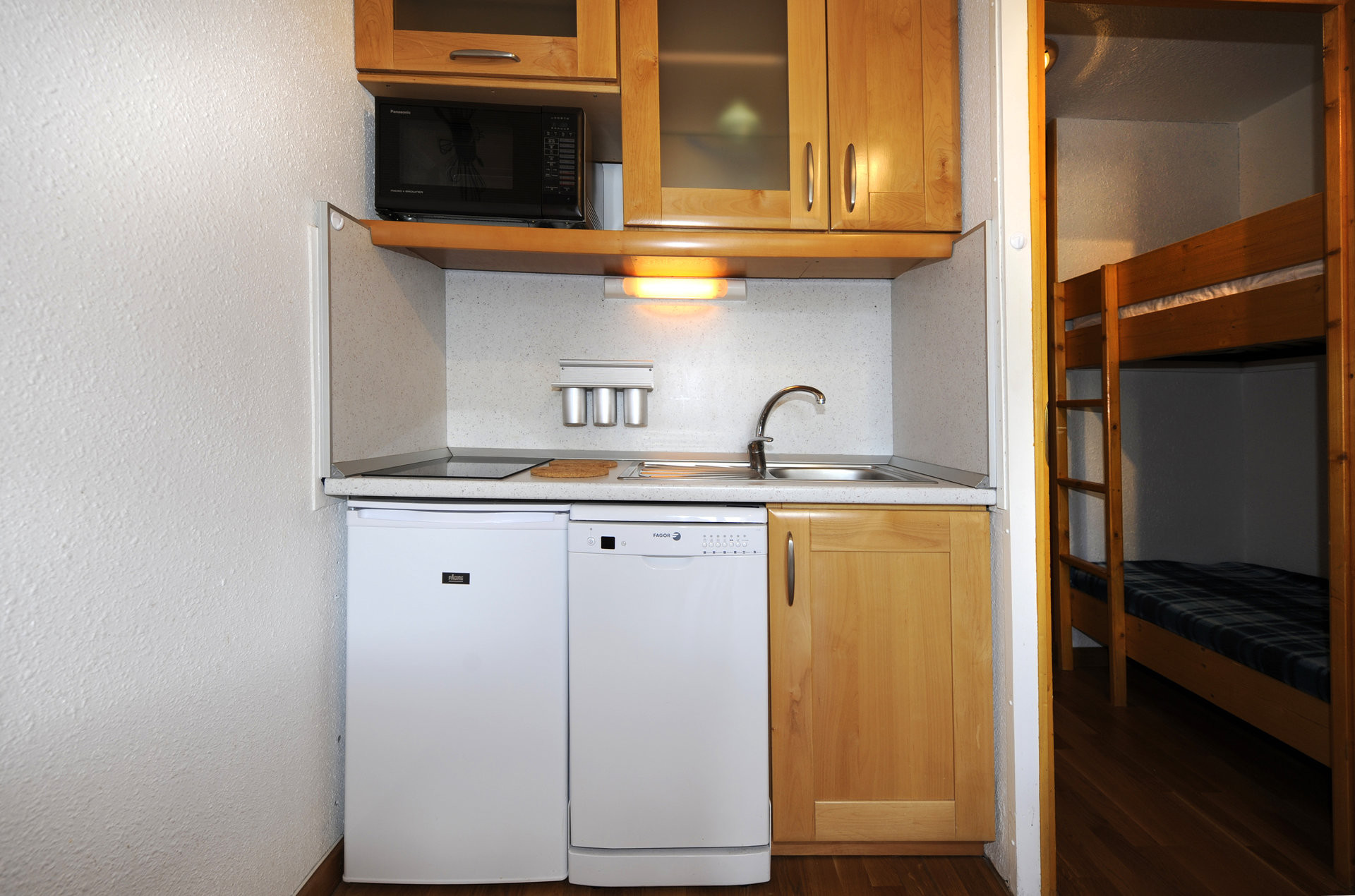 _agence-des-belleville_lv_images__lot_0000045291_05_27449872 _agence-des-belleville_lv_images__lot_0000045291_05_27449872