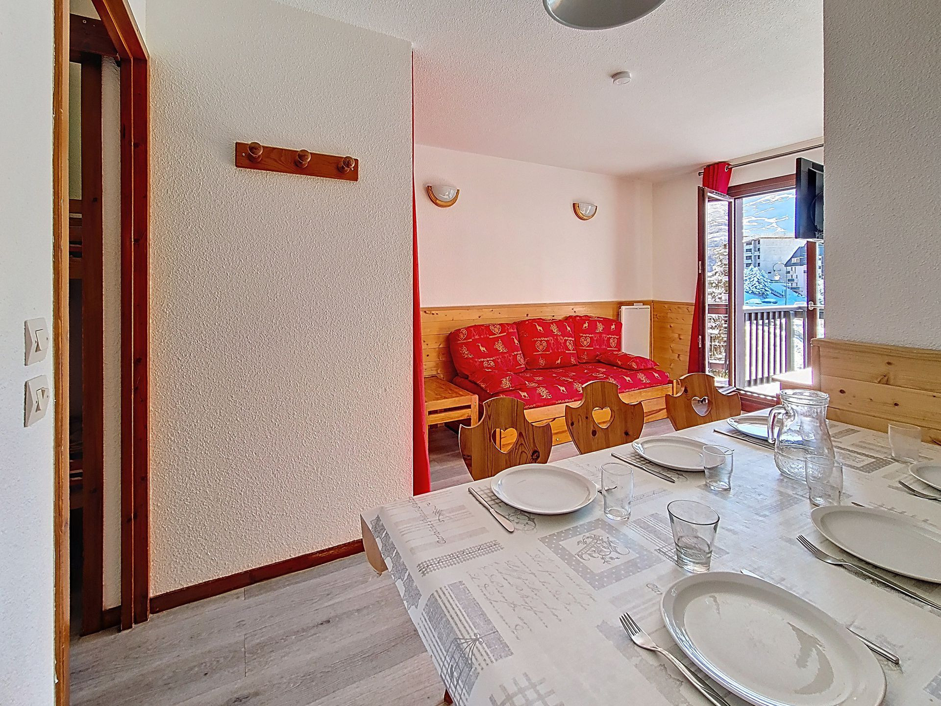 _agence-des-belleville_lv_images__lot_0000045328_04_27716595