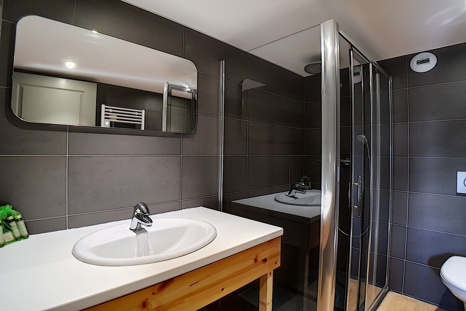 _agence-des-belleville_lv_images__lot_0000045369_14_28887514 _agence-des-belleville_lv_images__lot_0000045369_14_28887514