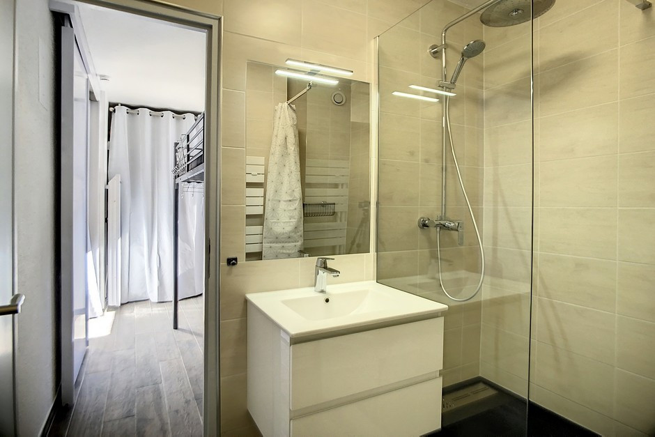 _agence-des-belleville_lv_images__lot_0000045398_07_27374616