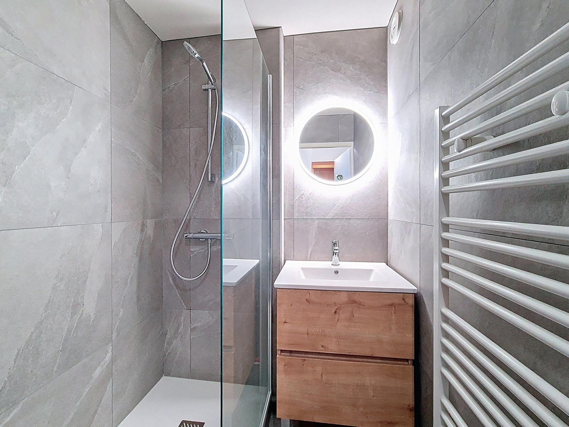 _agence-des-belleville_lv_images__lot_0000045429_09_29357053