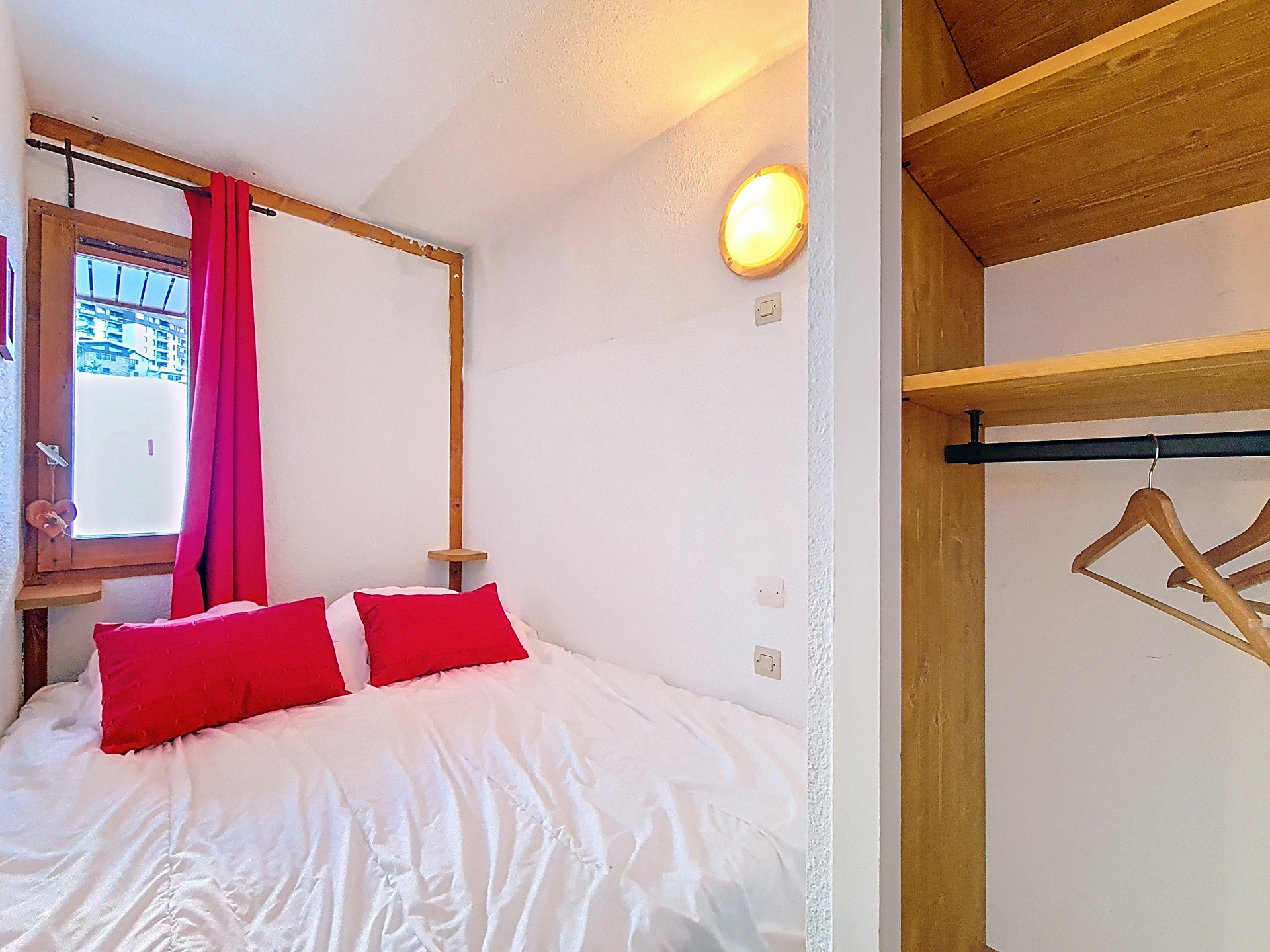 _agence-des-belleville_lv_images__lot_0000045429_11_29357055