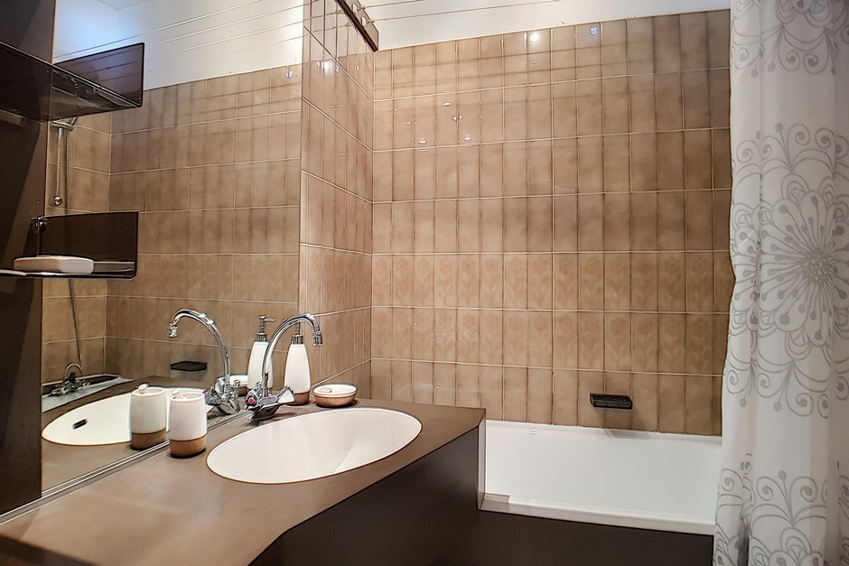_agence-des-belleville_lv_images__lot_0000045508_10_32444066