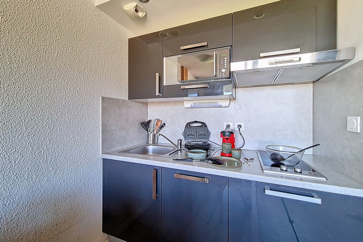 _agence-des-belleville_lv_images__lot_0000045539_03_27600942 _agence-des-belleville_lv_images__lot_0000045539_03_27600942