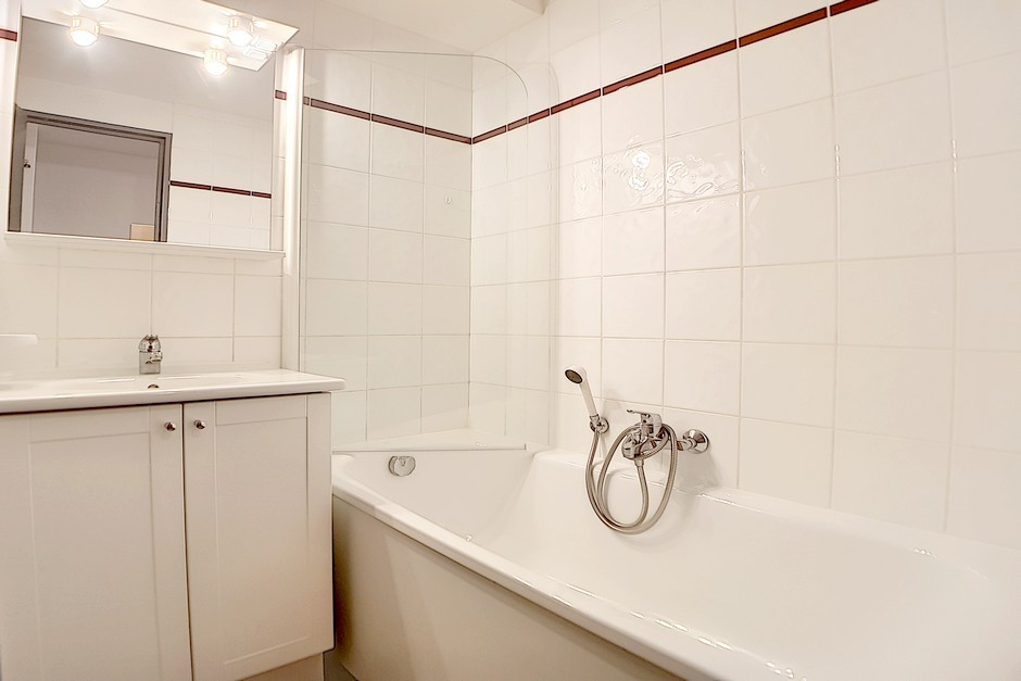 _agence-des-belleville_lv_images__lot_0000045540_09_27505592 _agence-des-belleville_lv_images__lot_0000045540_09_27505592