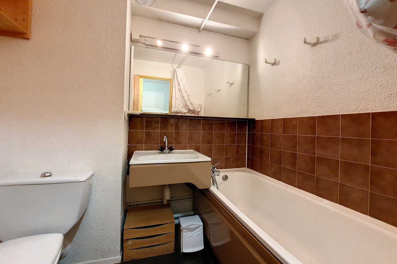 _agence-des-belleville_lv_images__lot_0000045552_10_30023558