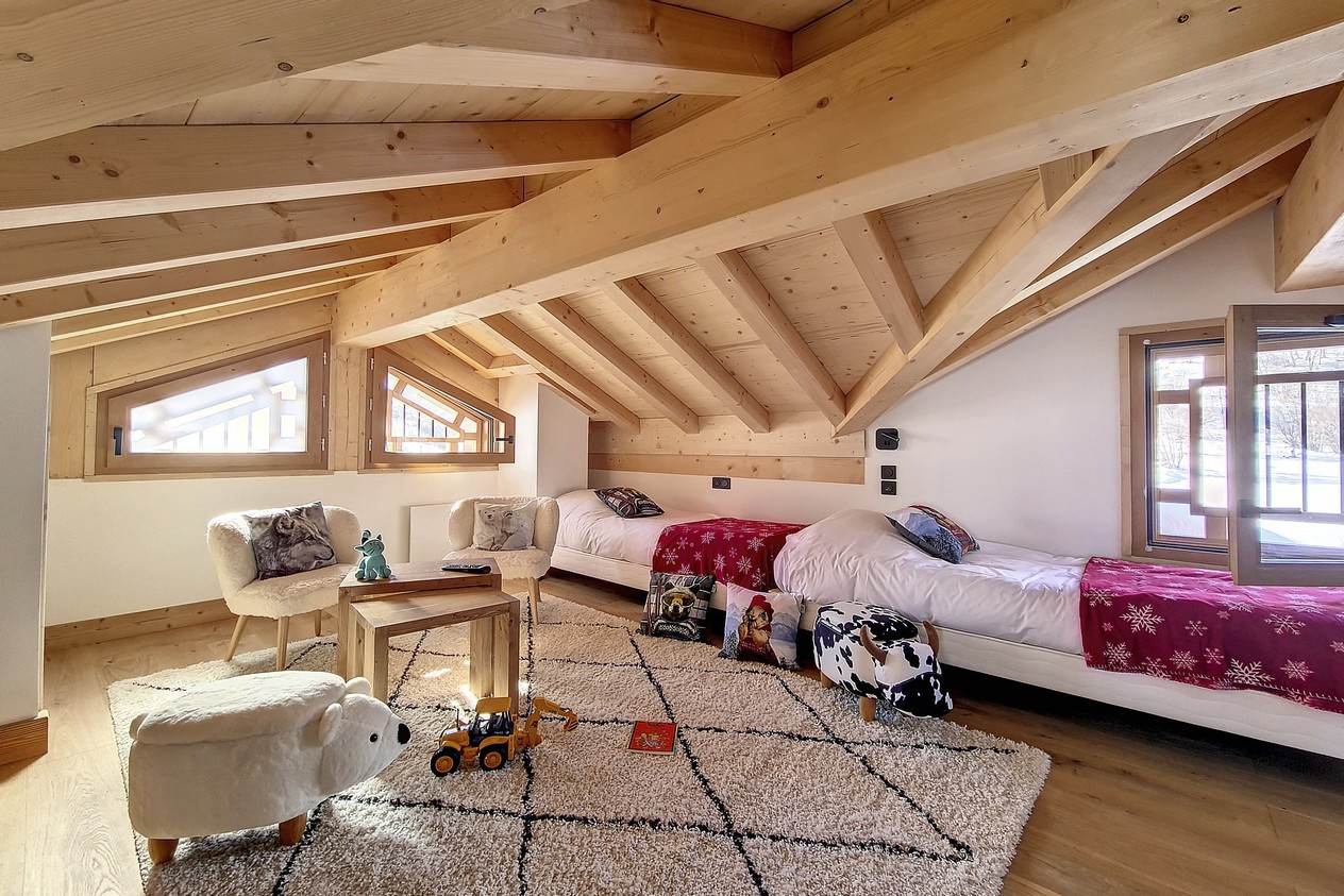 _agence-des-belleville_lv_images__lot_0000070217_11_30106594