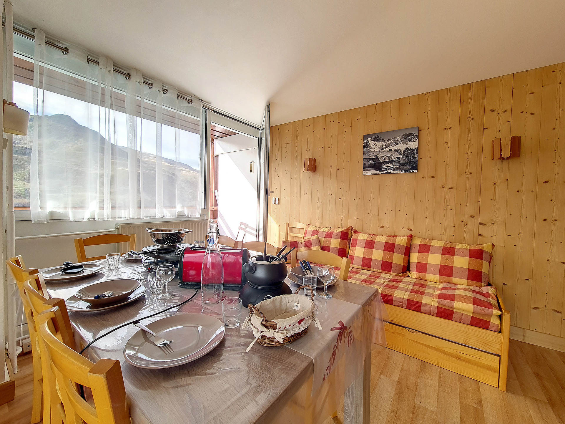 _agence-des-belleville_lv_images__lot_0000070247_02_32357673 _agence-des-belleville_lv_images__lot_0000070247_02_32357673