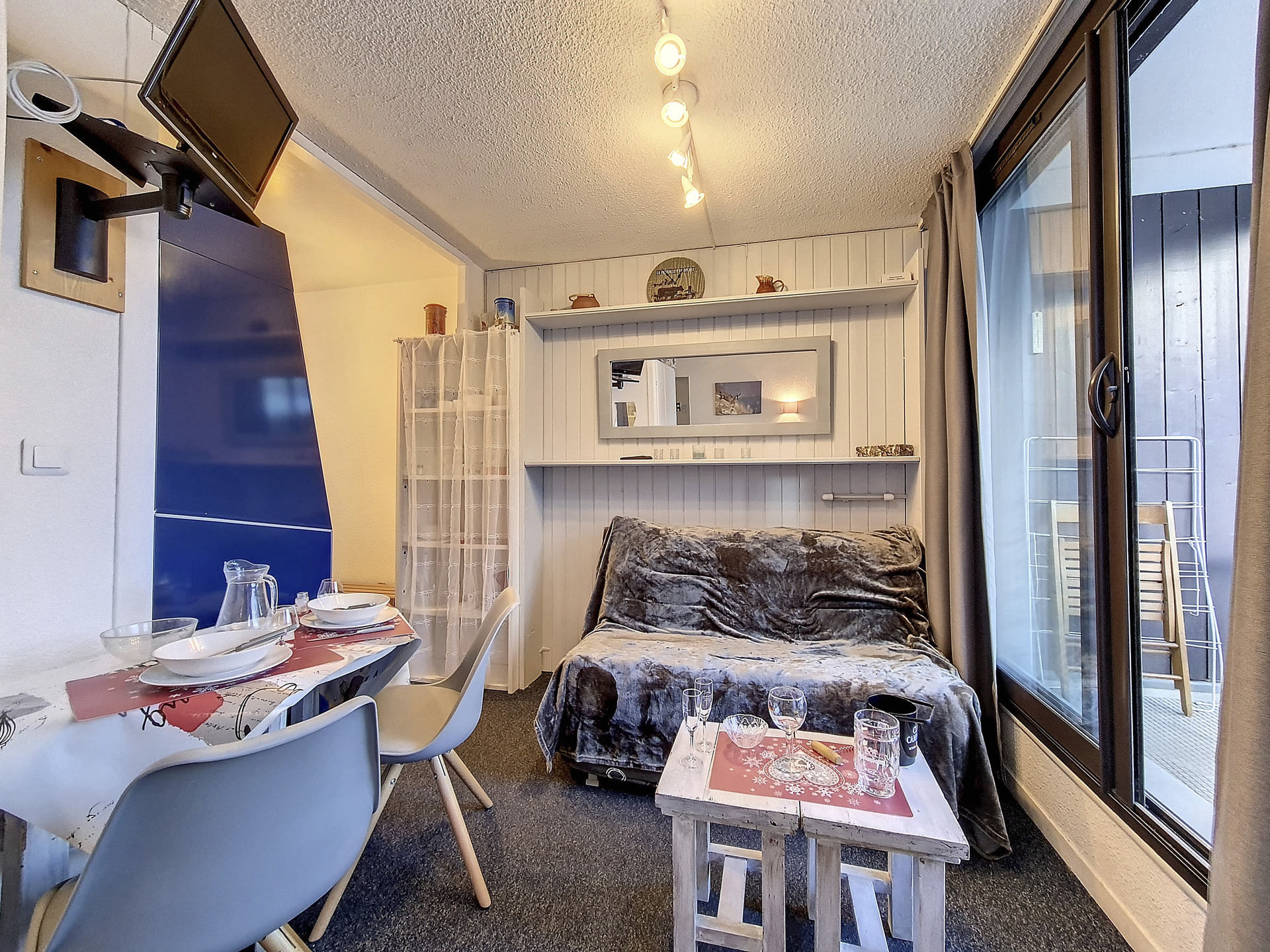 _agence-des-belleville_lv_images__lot_0000070349_09_28621005