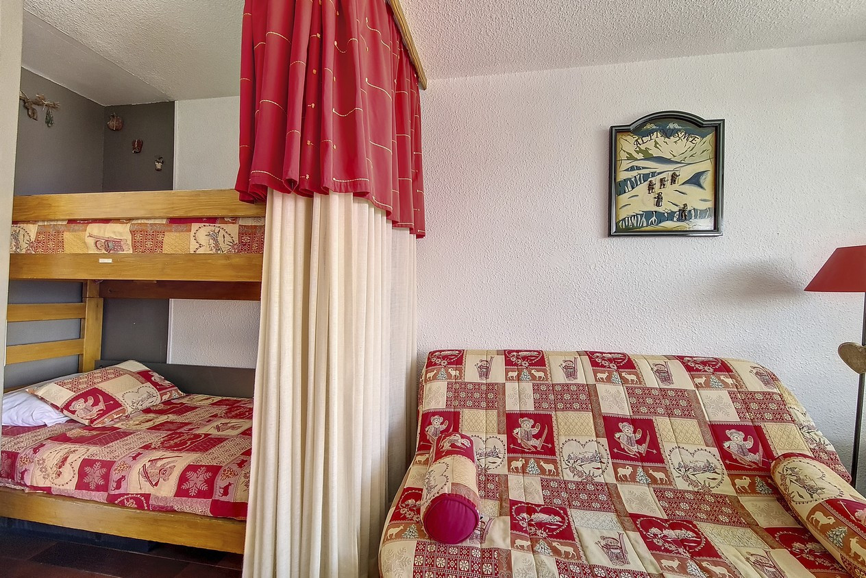 _agence-des-belleville_lv_images__lot_0000070425_09_32253642