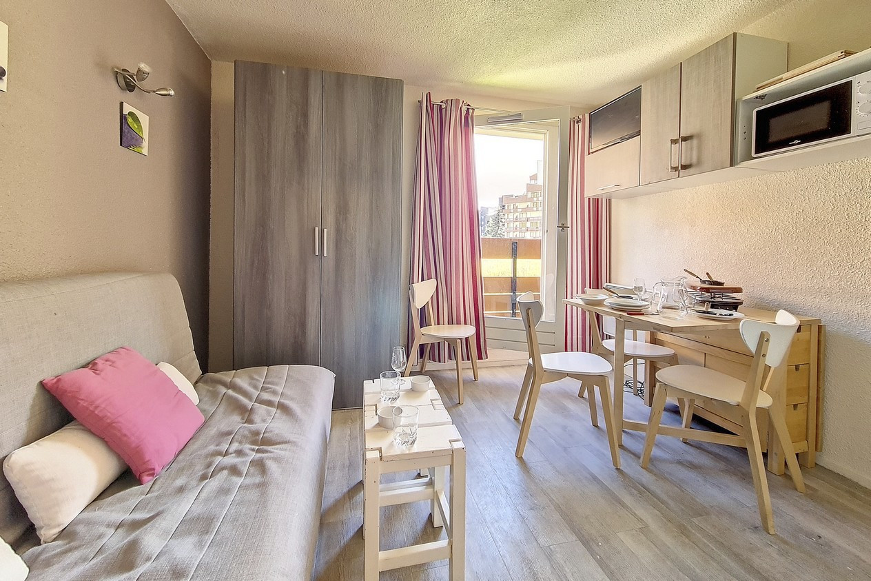 _agence-des-belleville_lv_images__lot_0000070491_11_27677369