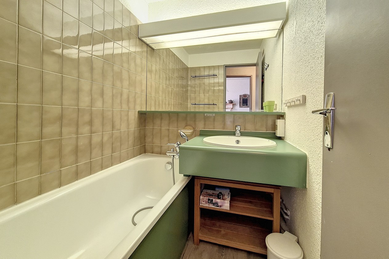 _agence-des-belleville_lv_images__lot_0000070499_14_26819635