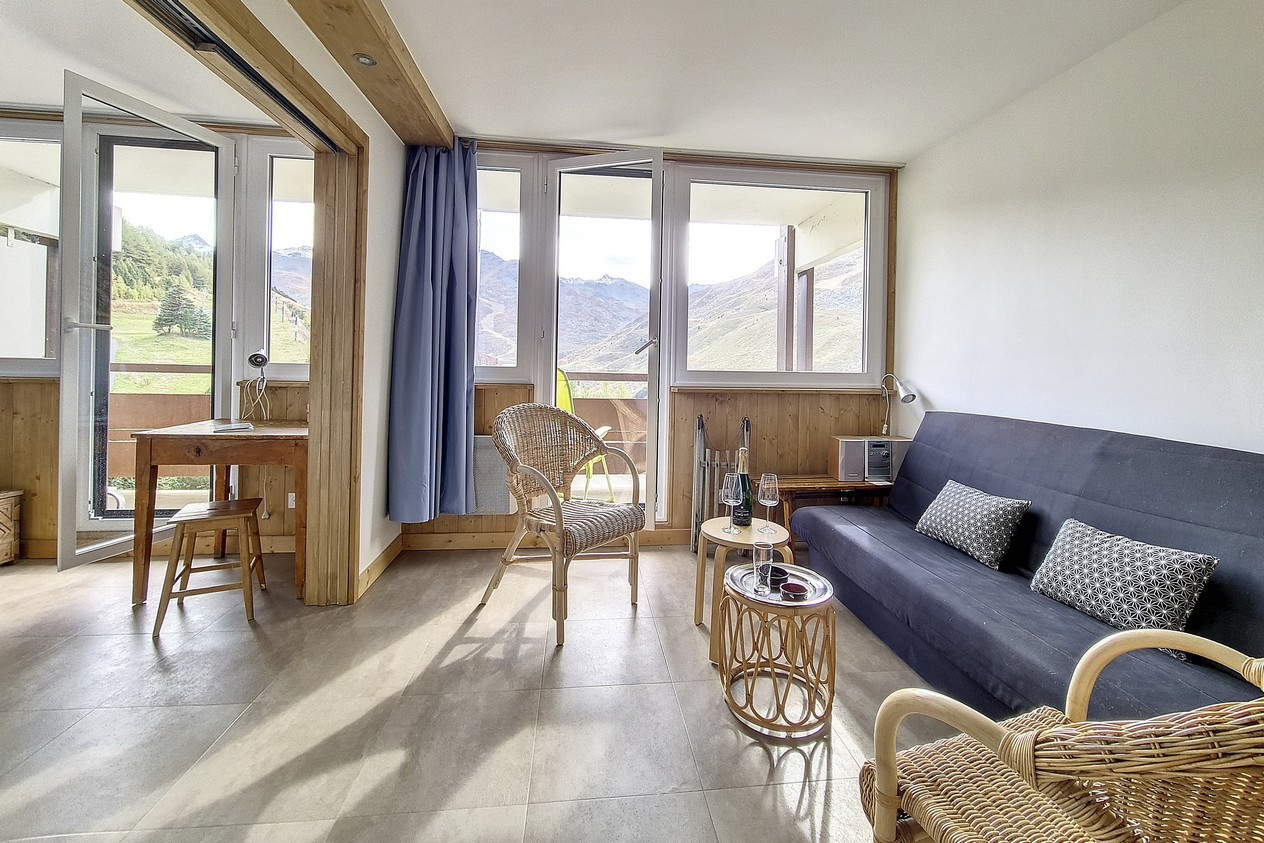 _agence-des-belleville_lv_images__lot_0000070585_09_28517642 _agence-des-belleville_lv_images__lot_0000070585_09_28517642