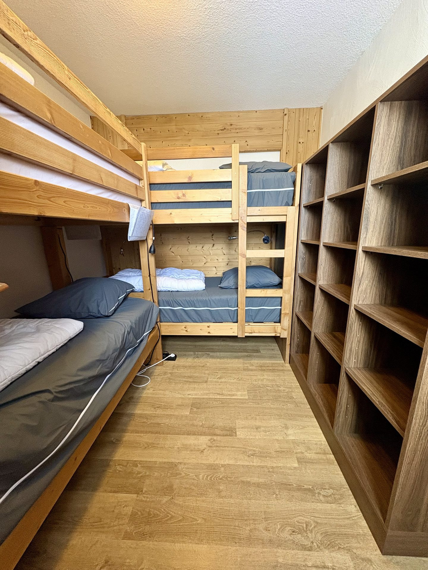 _agence-des-belleville_lv_images__lot_0000070825_12_29370654