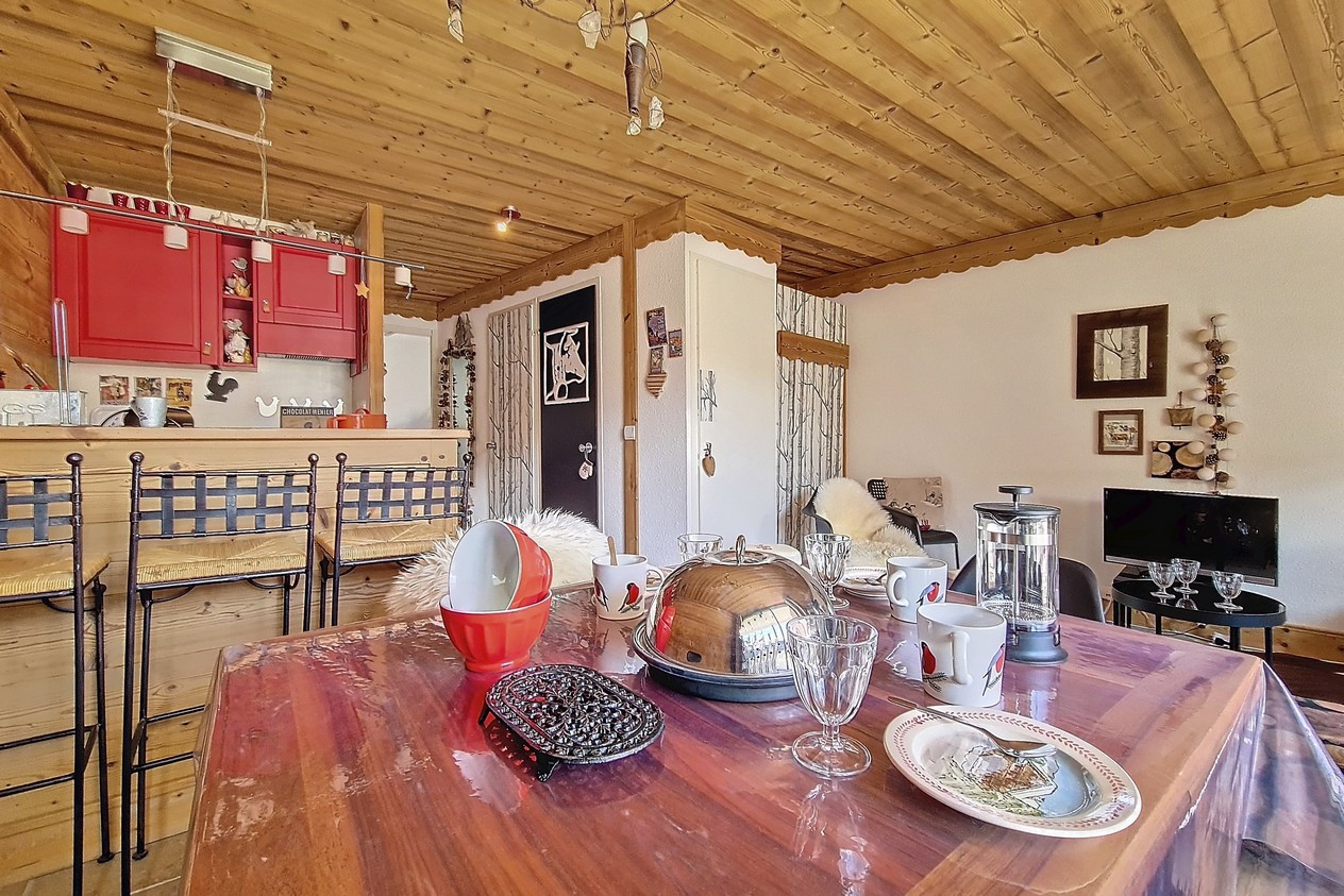 _agence-des-belleville_lv_images__lot_0000070934_09_27615315 _agence-des-belleville_lv_images__lot_0000070934_09_27615315