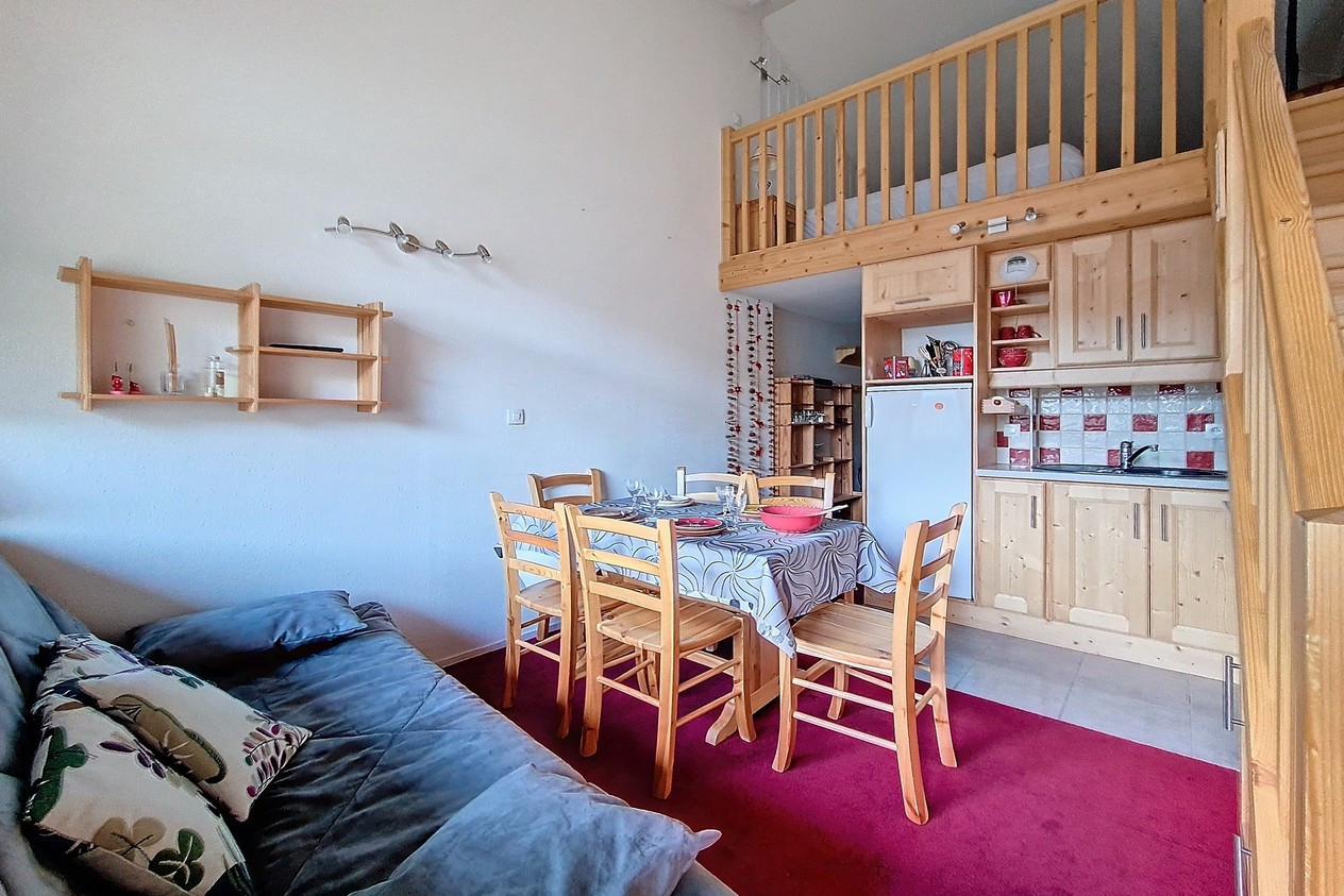 _agence-des-belleville_lv_images__lot_0000070954_02_29791324