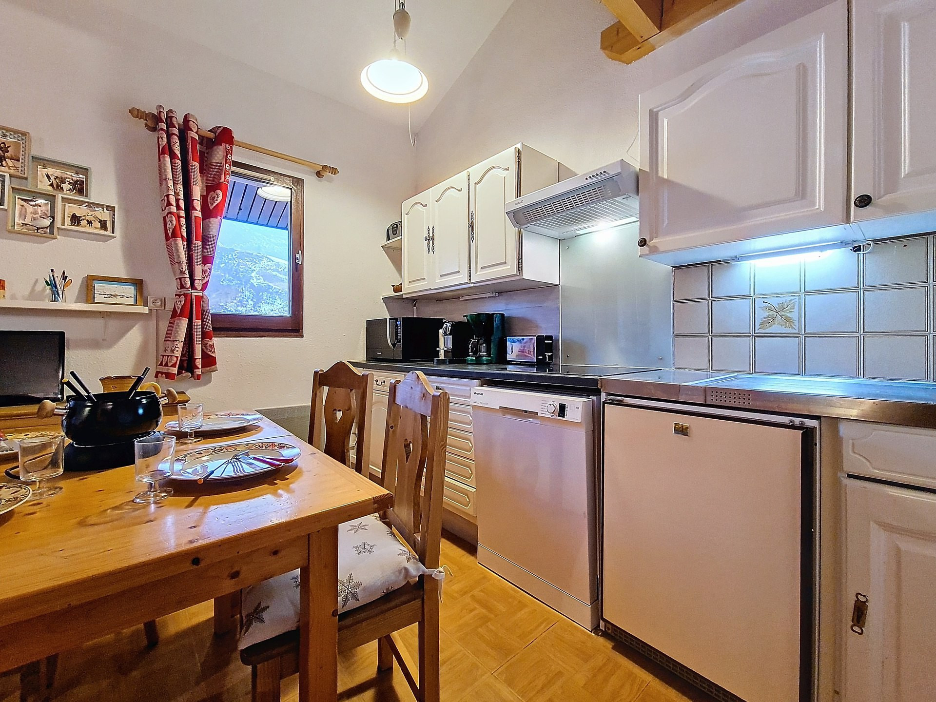 _agence-des-belleville_lv_images__lot_0000070969_04_27596460 _agence-des-belleville_lv_images__lot_0000070969_04_27596460