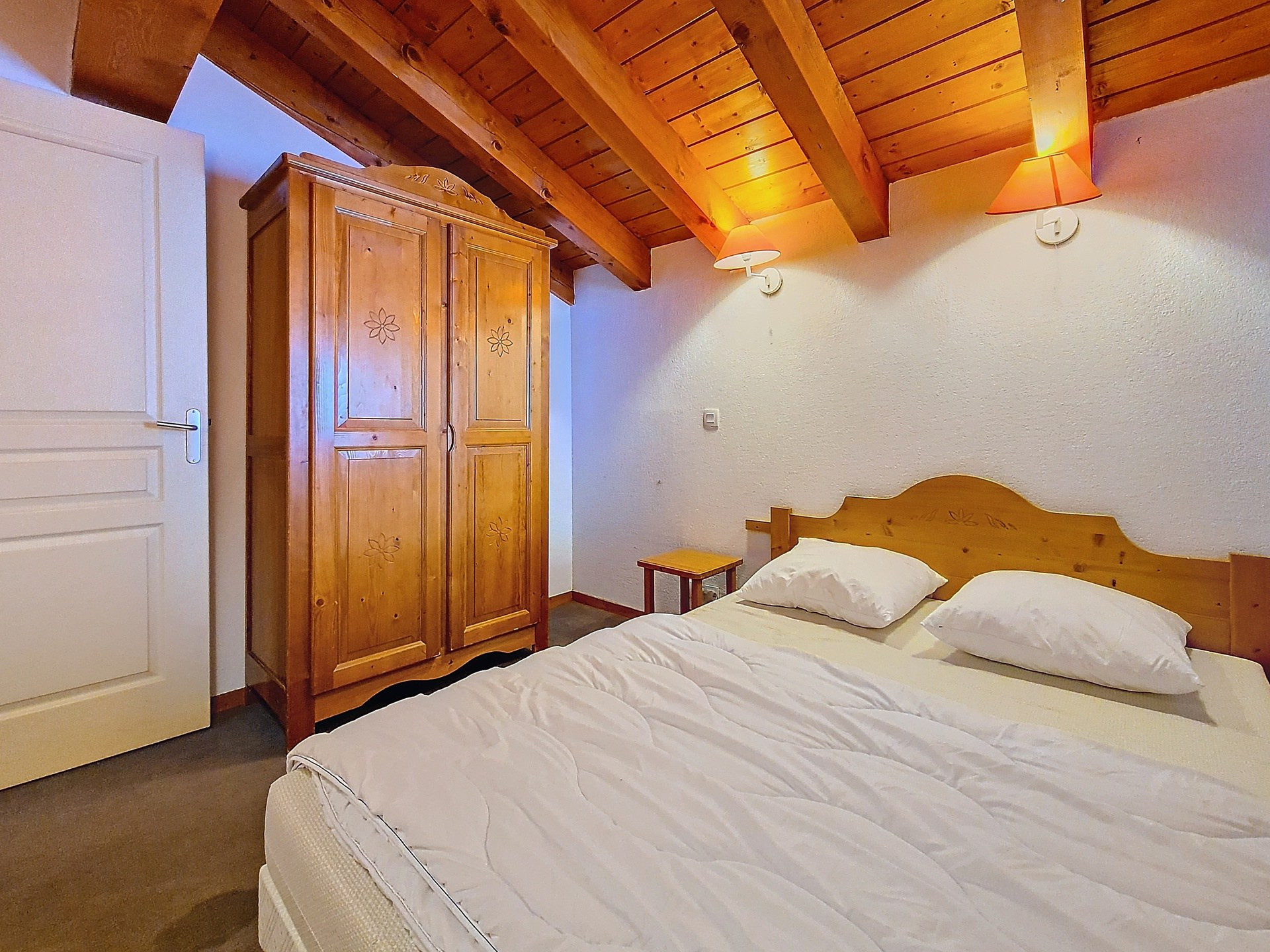 _agence-des-belleville_lv_images__lot_0000070970_07_28916094