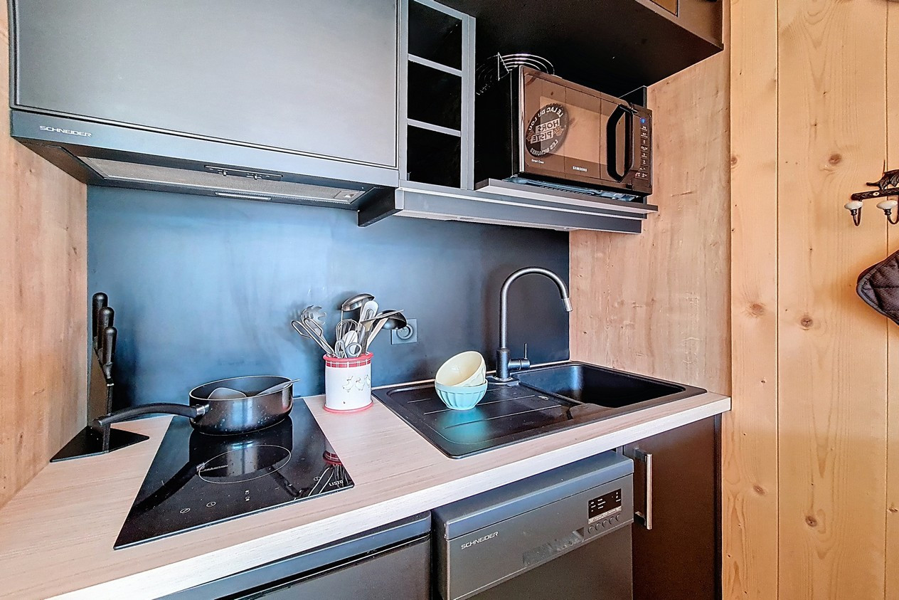 _agence-des-belleville_lv_images__lot_0000071063_02_27711538