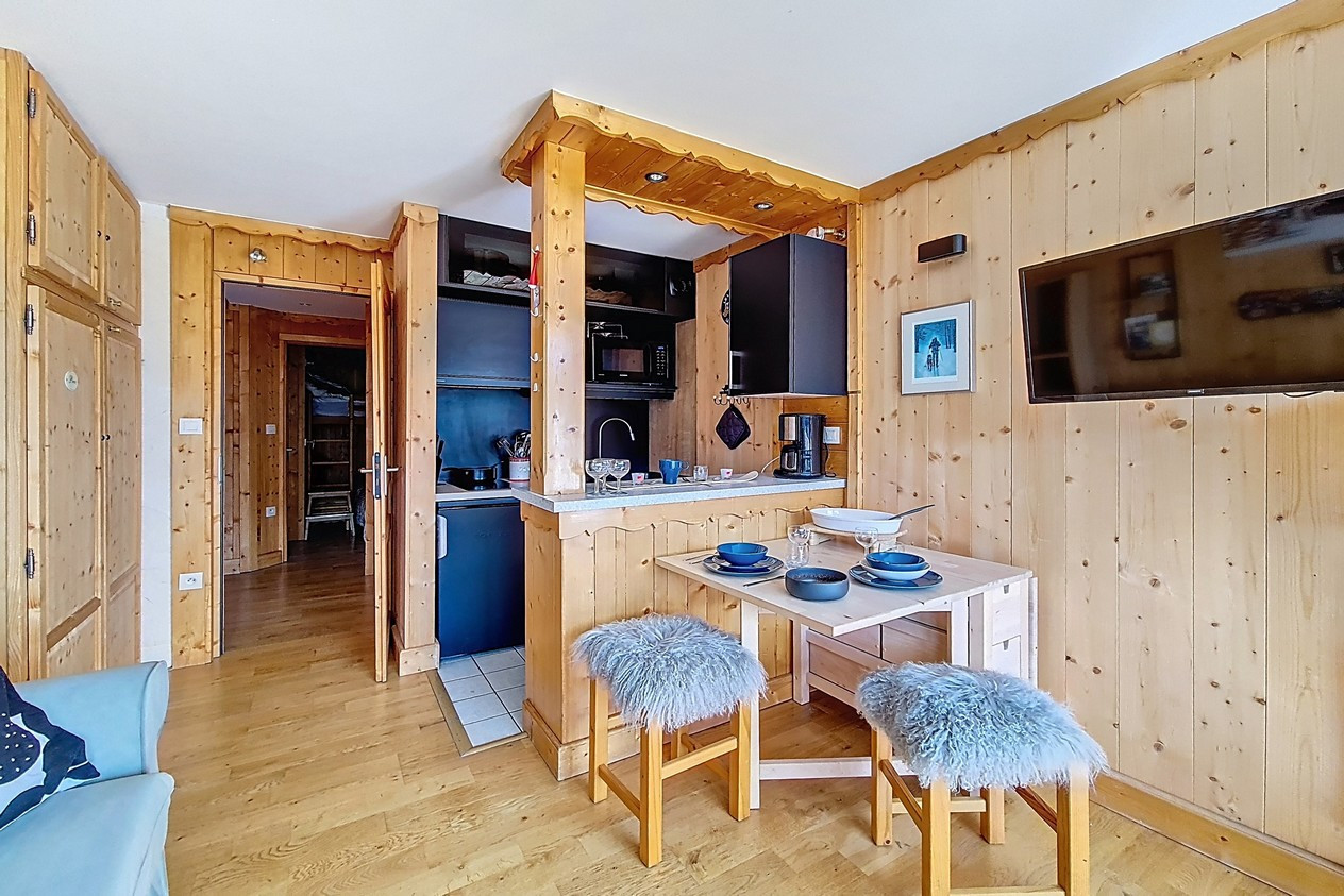 _agence-des-belleville_lv_images__lot_0000071063_06_27616048 _agence-des-belleville_lv_images__lot_0000071063_06_27616048