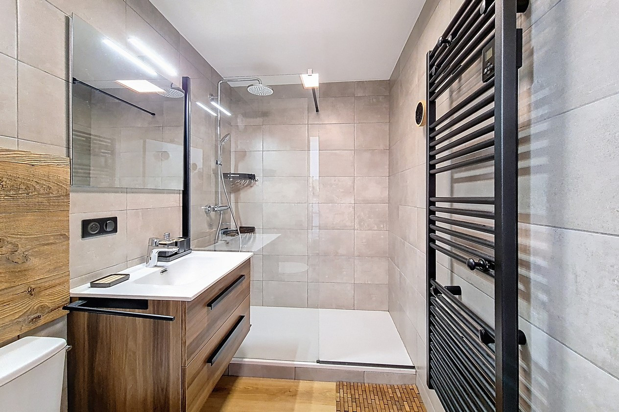 _agence-des-belleville_lv_images__lot_0000071064_12_27374892