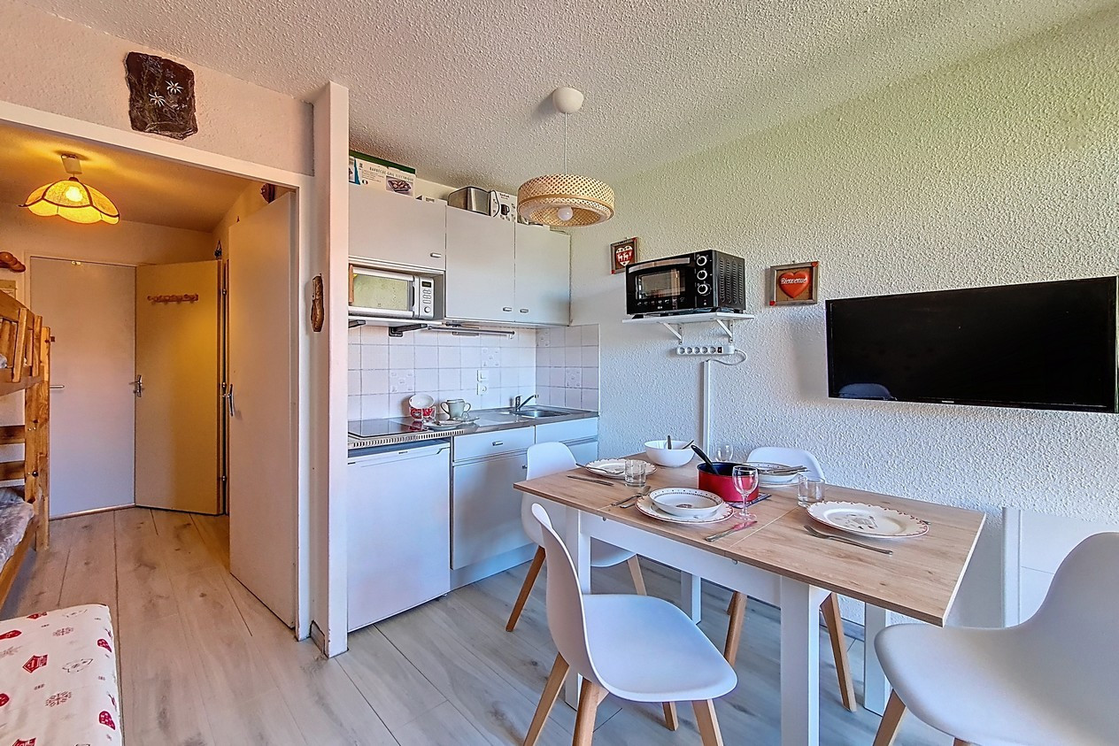 _agence-des-belleville_lv_images__lot_0000071065_03_28651249