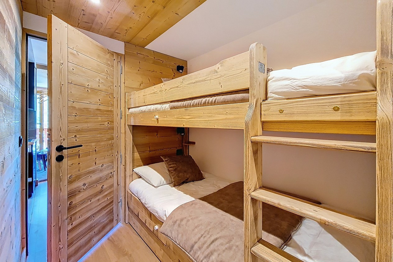 _agence-des-belleville_lv_images__lot_0000071077_10_27750243