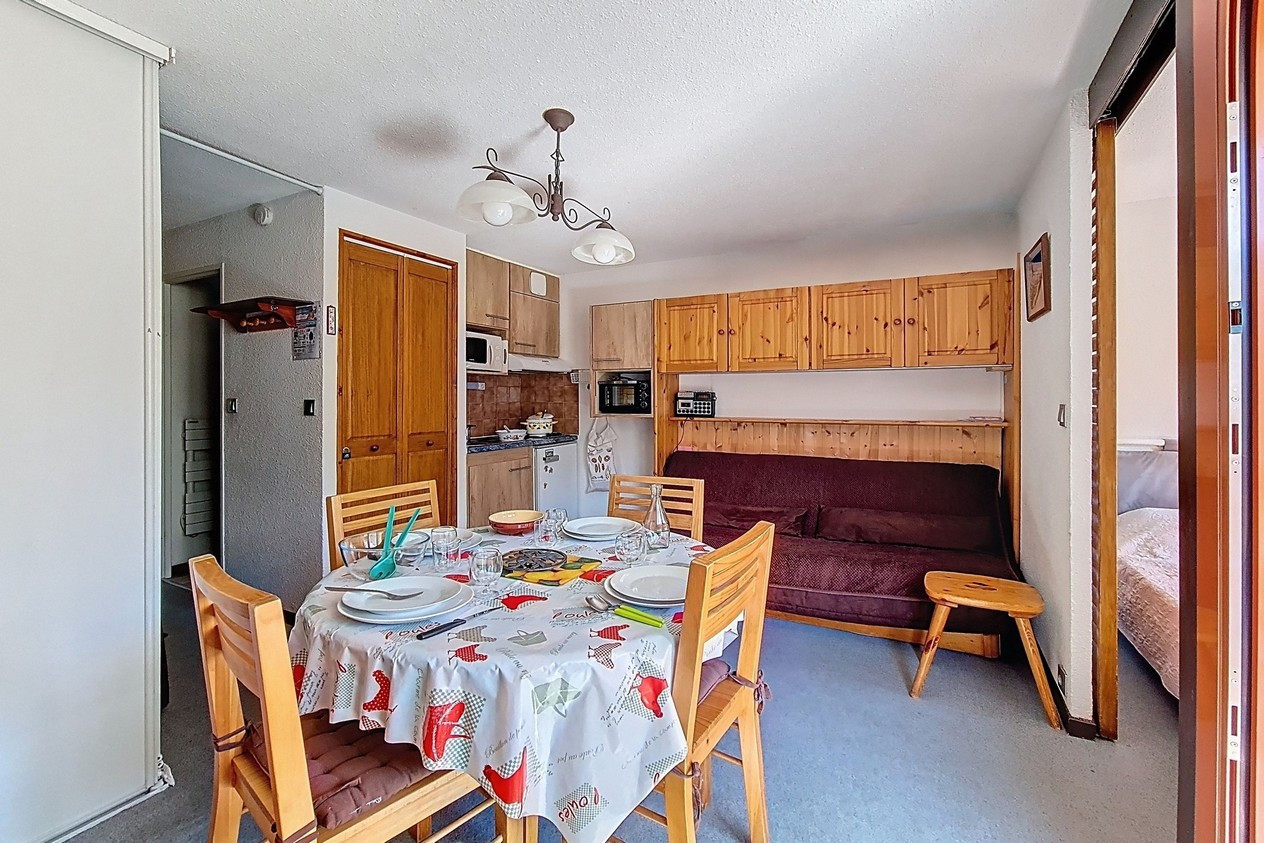 _agence-des-belleville_lv_images__lot_0000071080_07_32654694