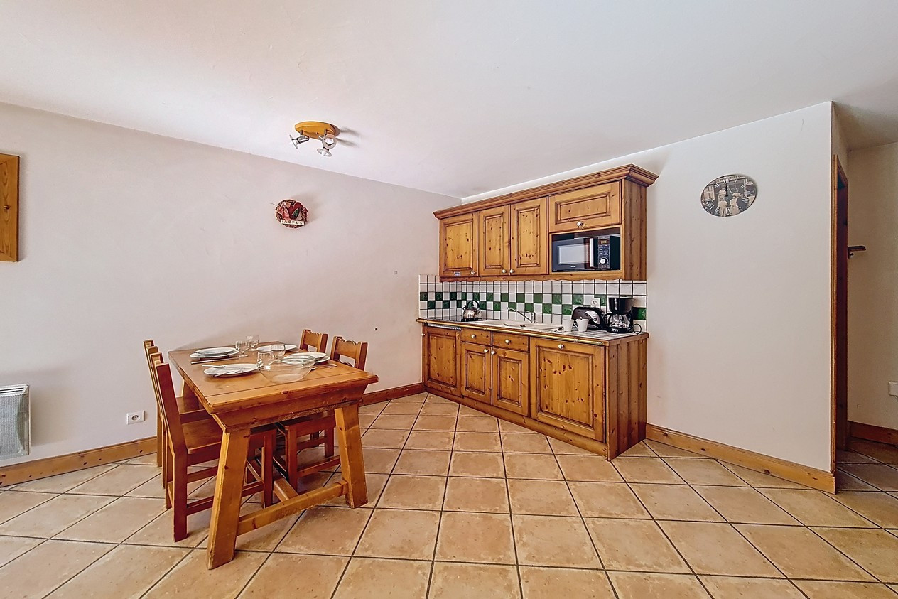 _agence-des-belleville_lv_images__lot_0000071081_03_32481911