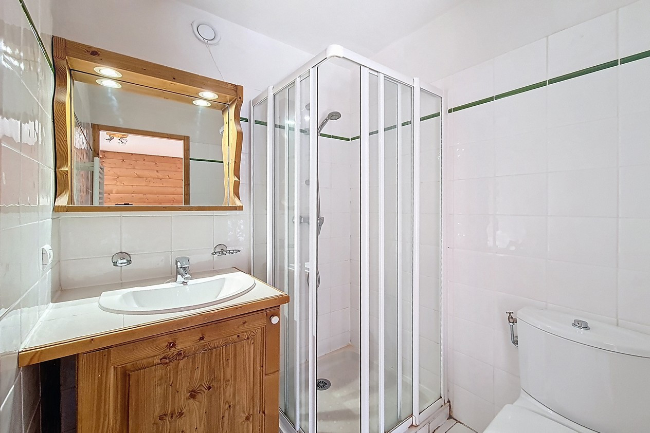 _agence-des-belleville_lv_images__lot_0000071081_10_28787550 _agence-des-belleville_lv_images__lot_0000071081_10_28787550