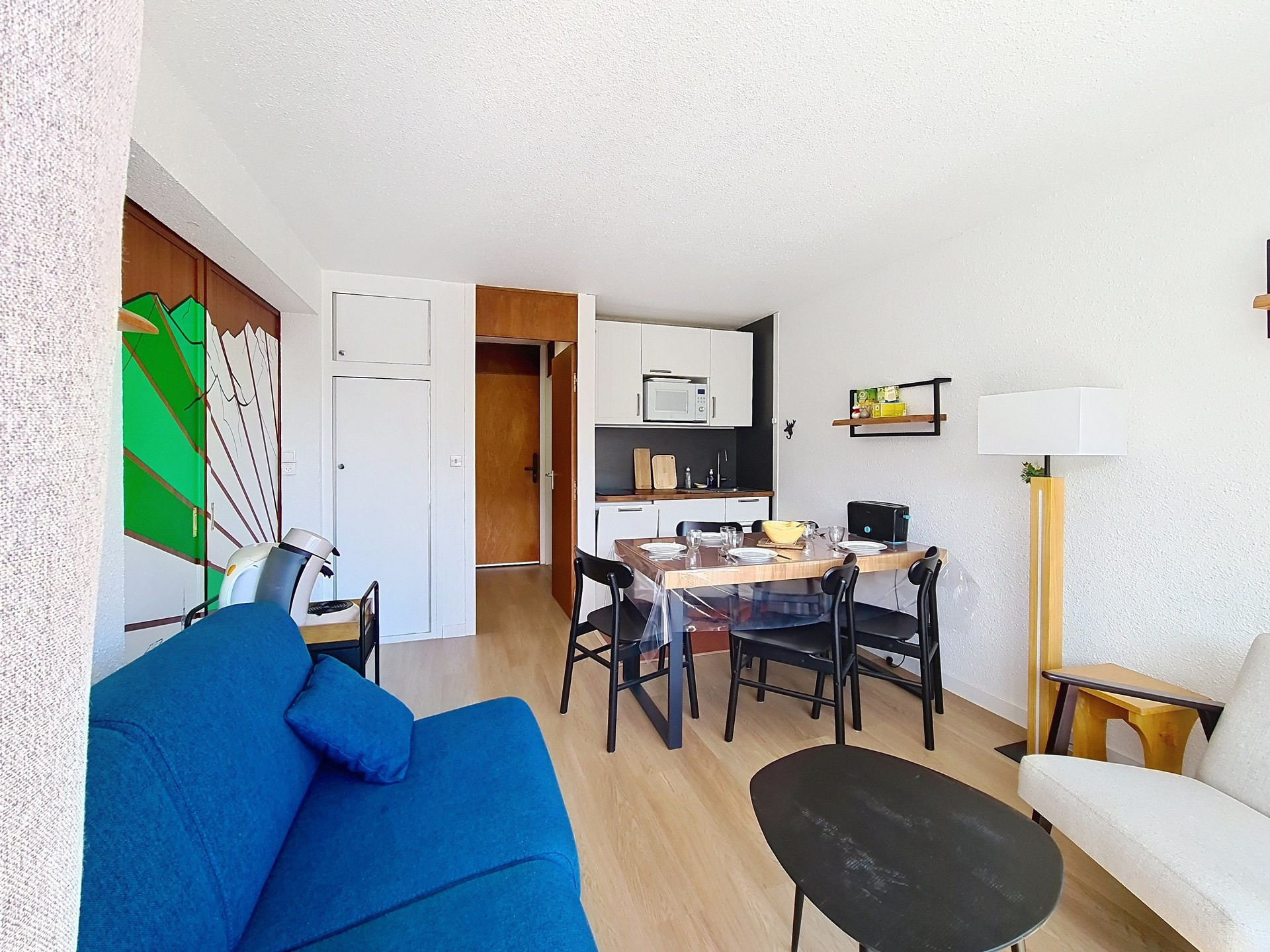 _agence-des-belleville_lv_images__lot_0000071097_01_28596729