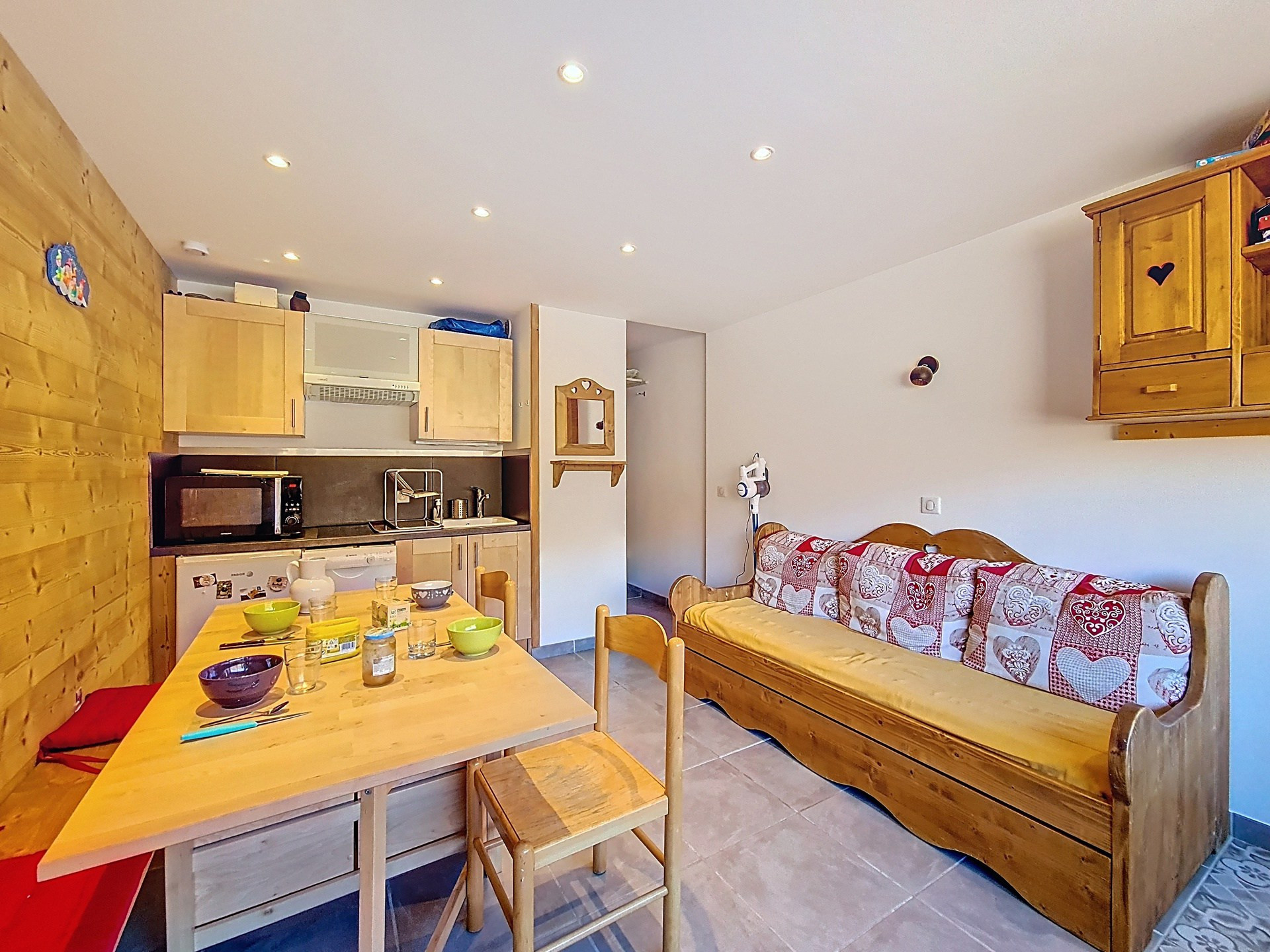 _agence-des-belleville_lv_images__lot_0000071190_01_29995100