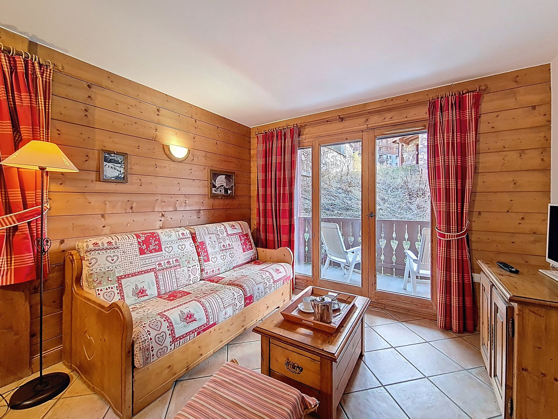 _agence-des-belleville_lv_images__lot_0000071236_02_32164717