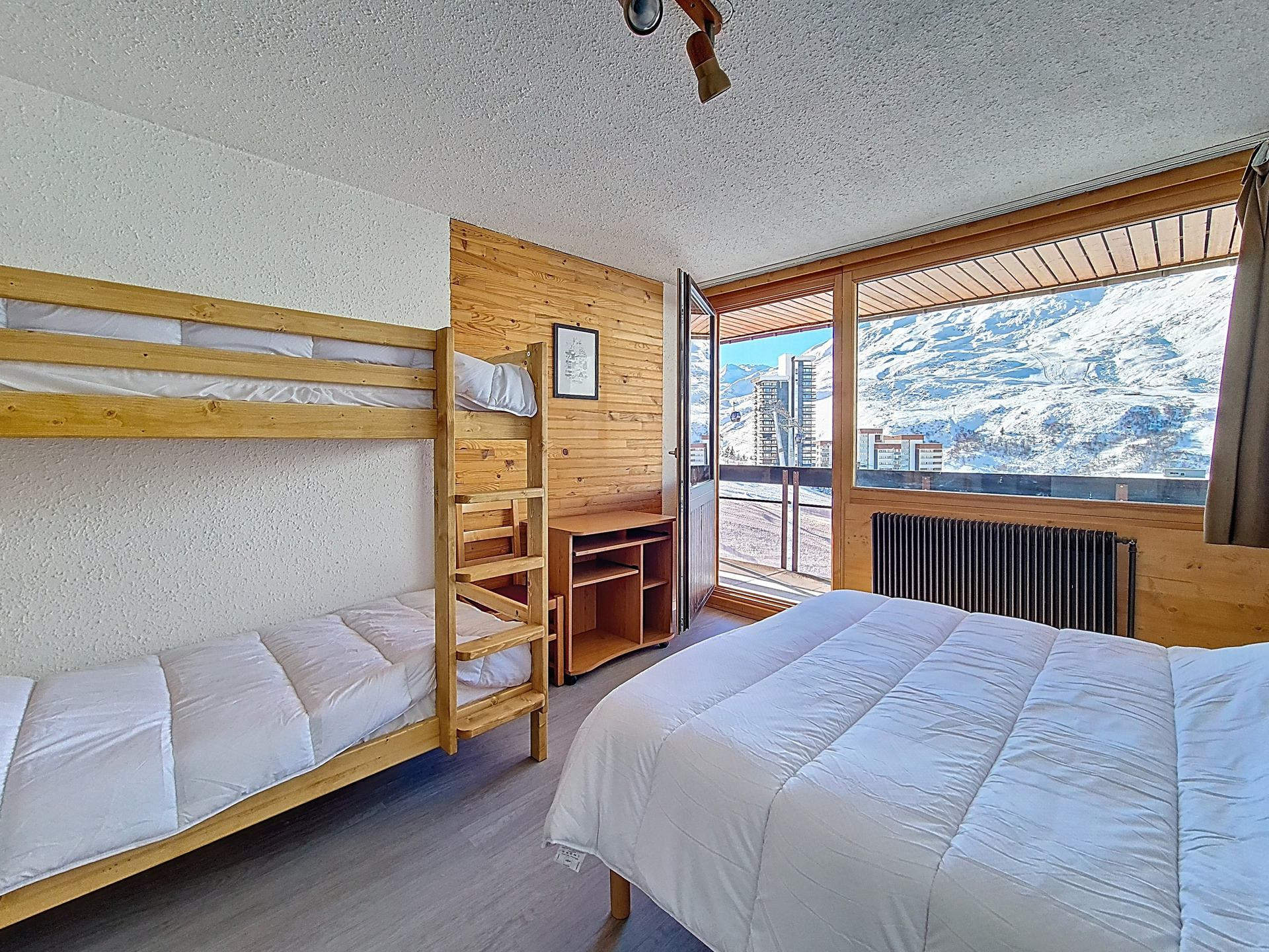 _agence-des-belleville_lv_images__lot_0000071250_10_30094254