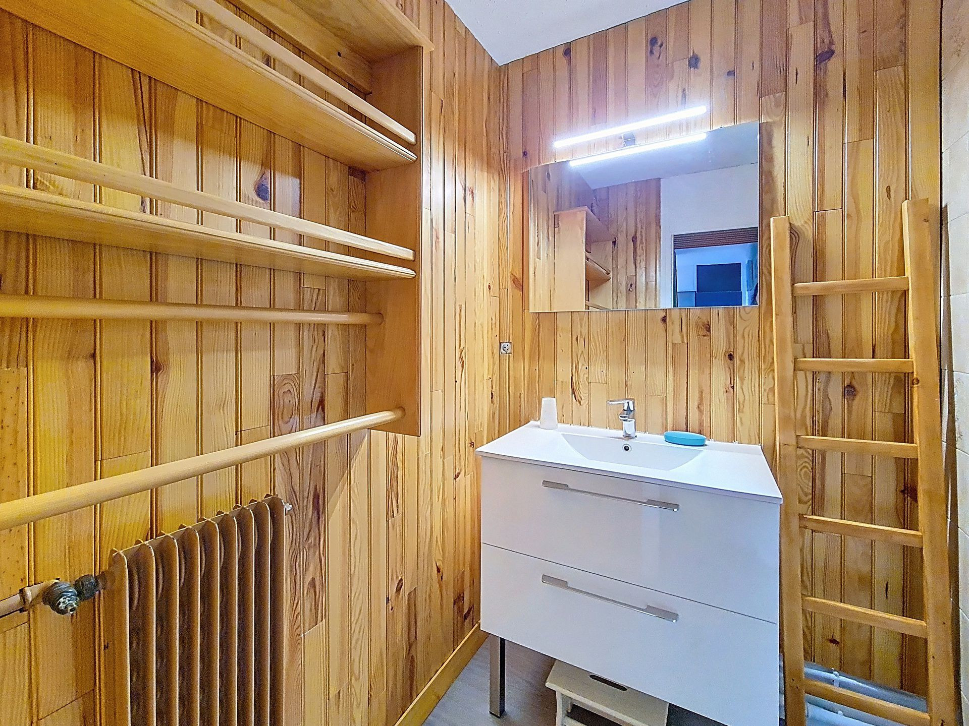 _agence-des-belleville_lv_images__lot_0000071250_13_30076880