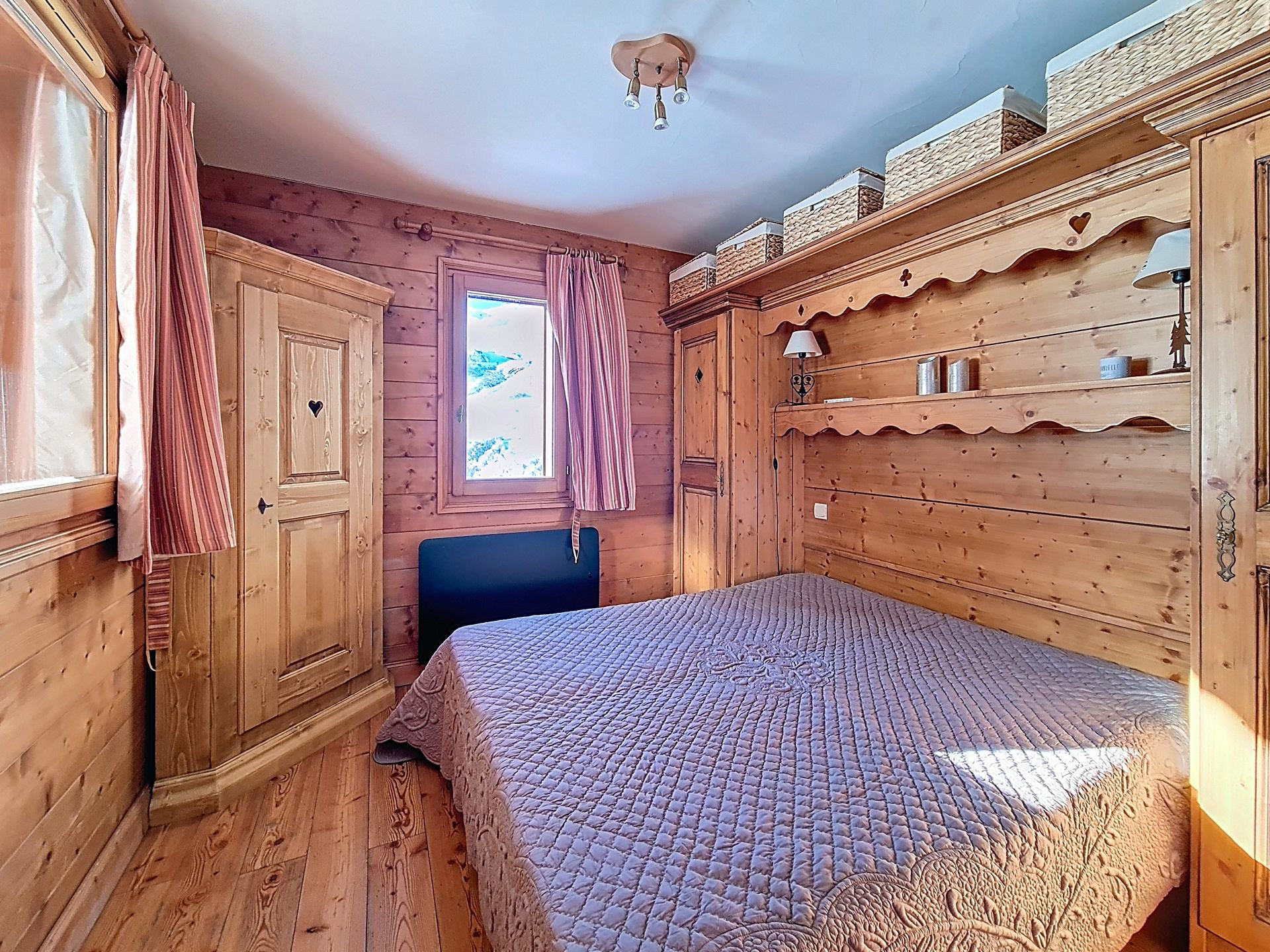 _agence-des-belleville_lv_images__lot_0000071252_08_29571629